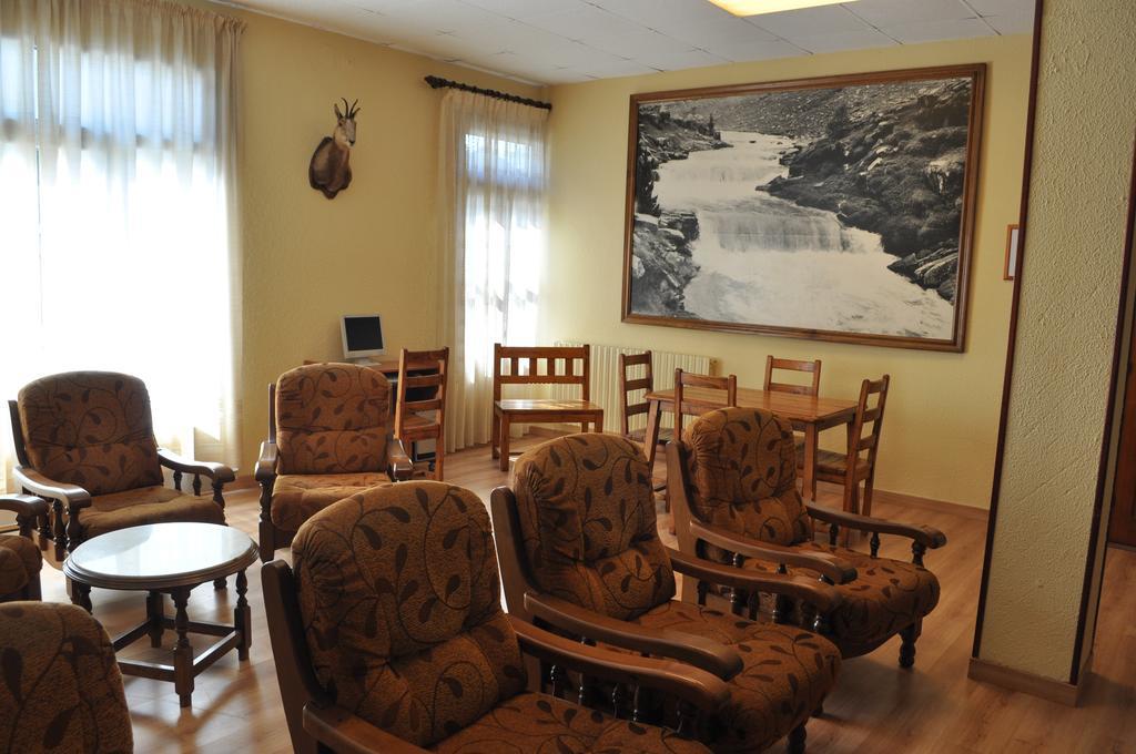 Hotel Latre Broto Ngoại thất bức ảnh
