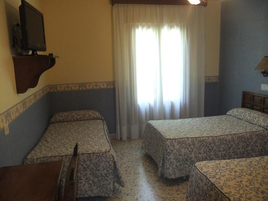 Hotel Latre Broto Phòng bức ảnh